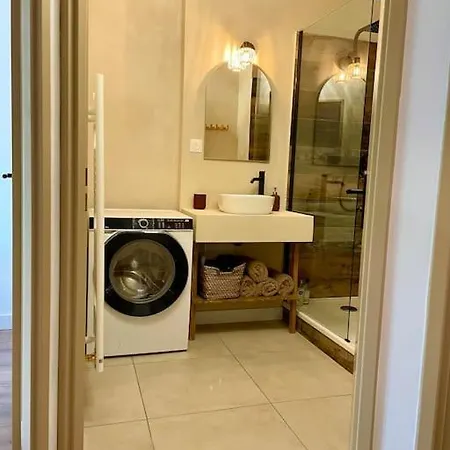 Appartamento Proche Bordeaux, Joli T2 Avec Terrasse Et Parking Bruges